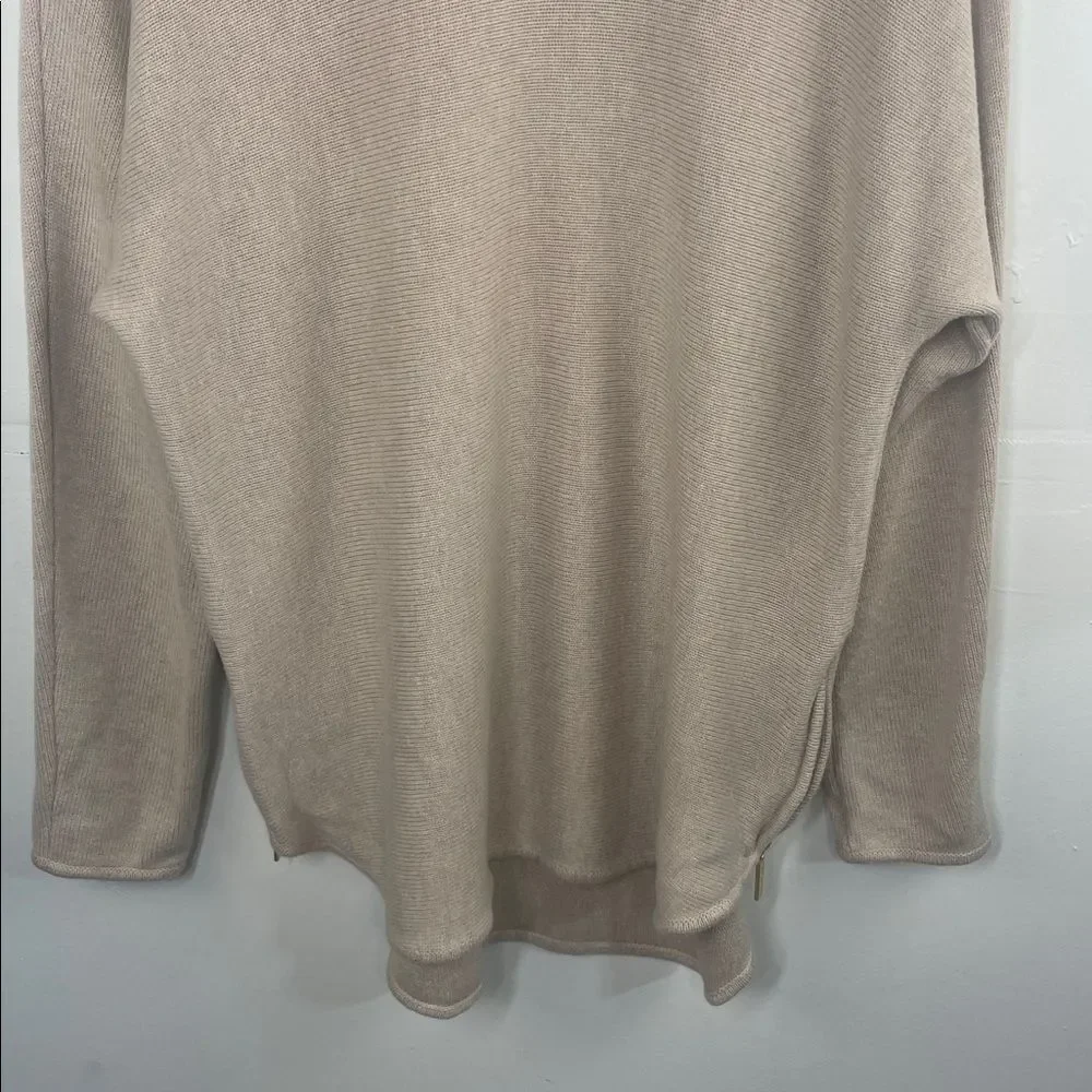 Michael Kors Beige Tight knit Boatneck 3/4 sleeve Sweater size Large